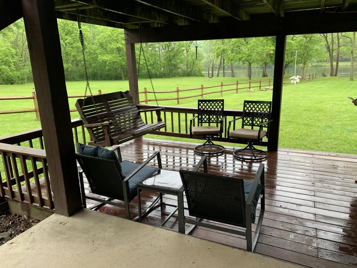 Bear Valley- Riverfront With Hot Tub! Luray Exterior photo